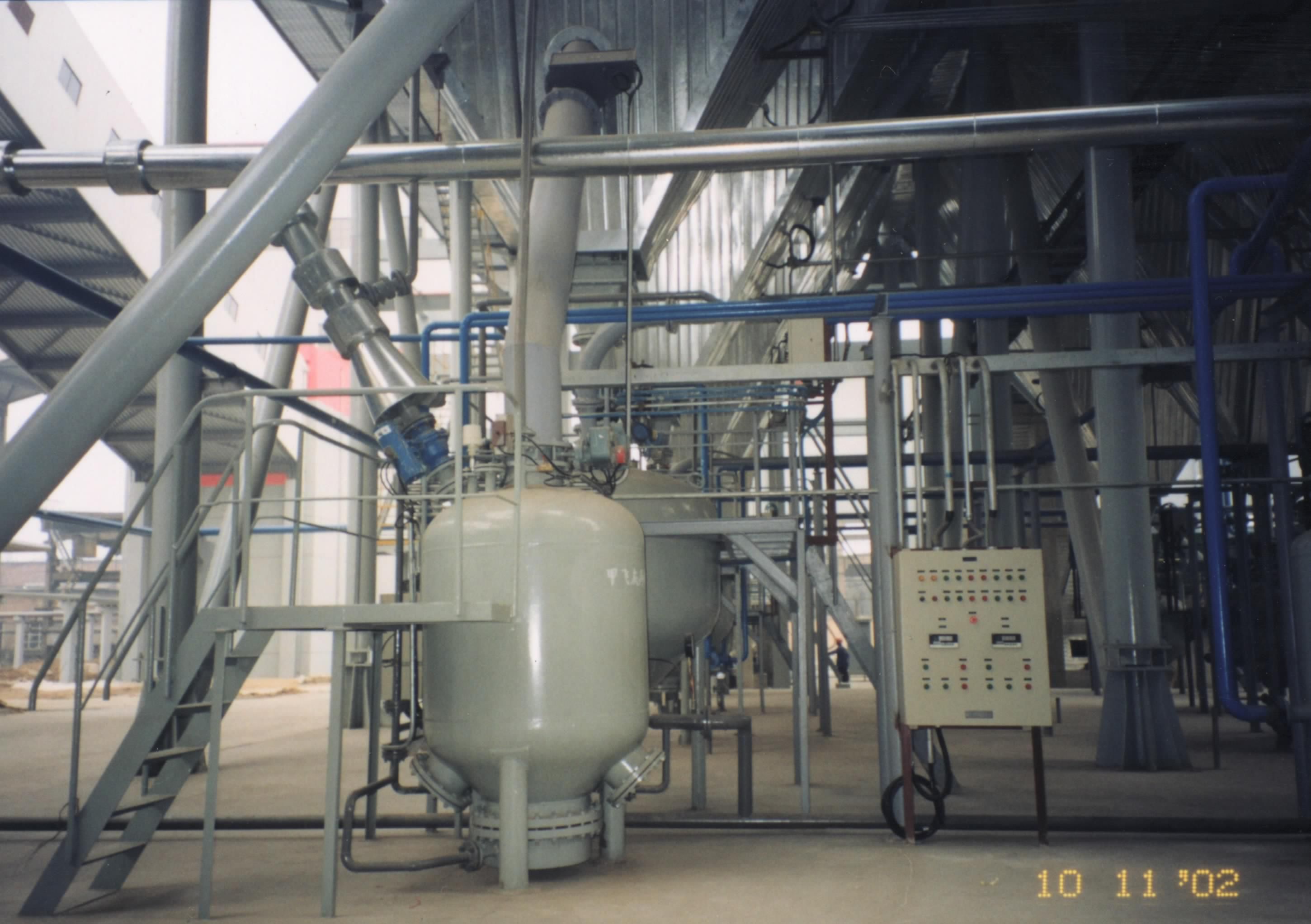 河北保定電廠粉煤灰上引式正壓密相氣力輸送倉(cāng)泵1-4號(hào)線